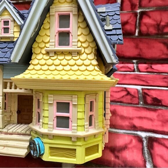 Disney Pixar Funko Kevin with up home - Picture 7 of 13